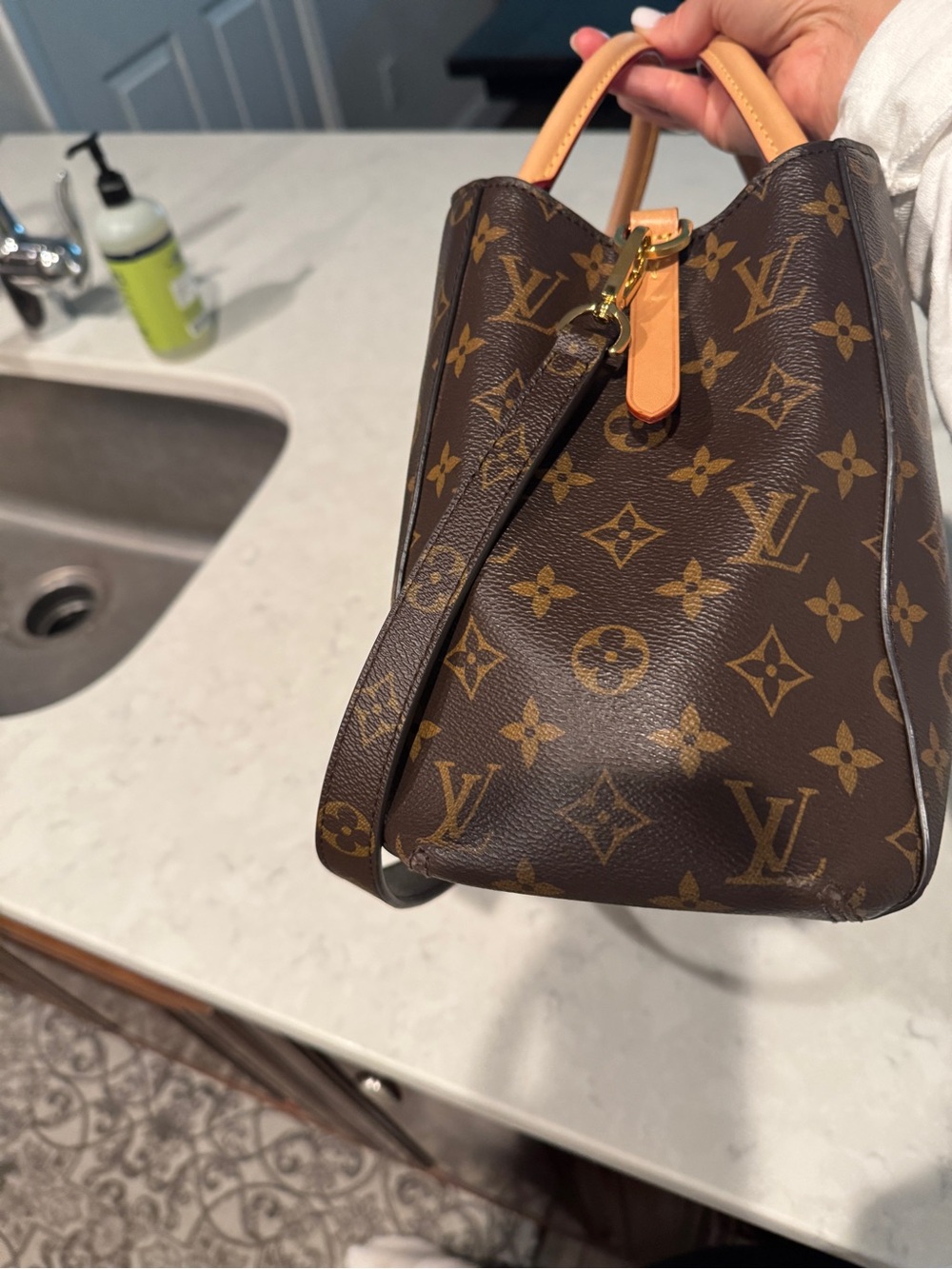Louis Vuitton MM Montaigne Monogram Canvas Shoulder Tote in Brown and Gold - Picture 4 of 7